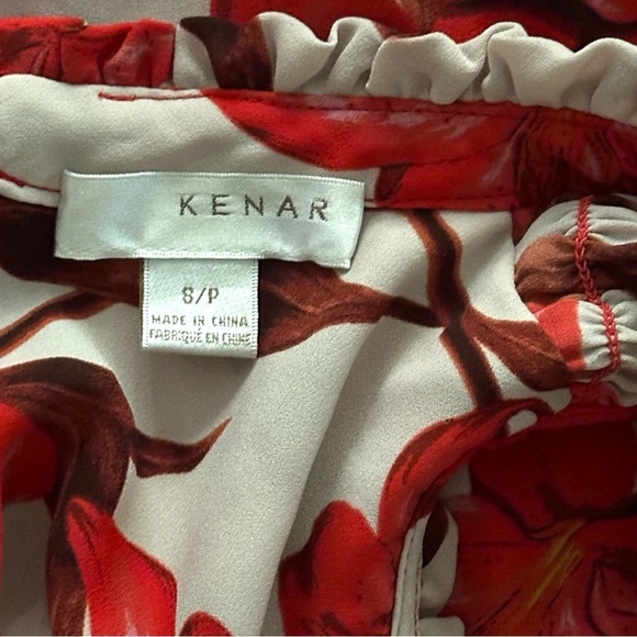 Kenar Red Ruffled Sleeveless Blouse with Mandarin Collar - Picture 4 of 4